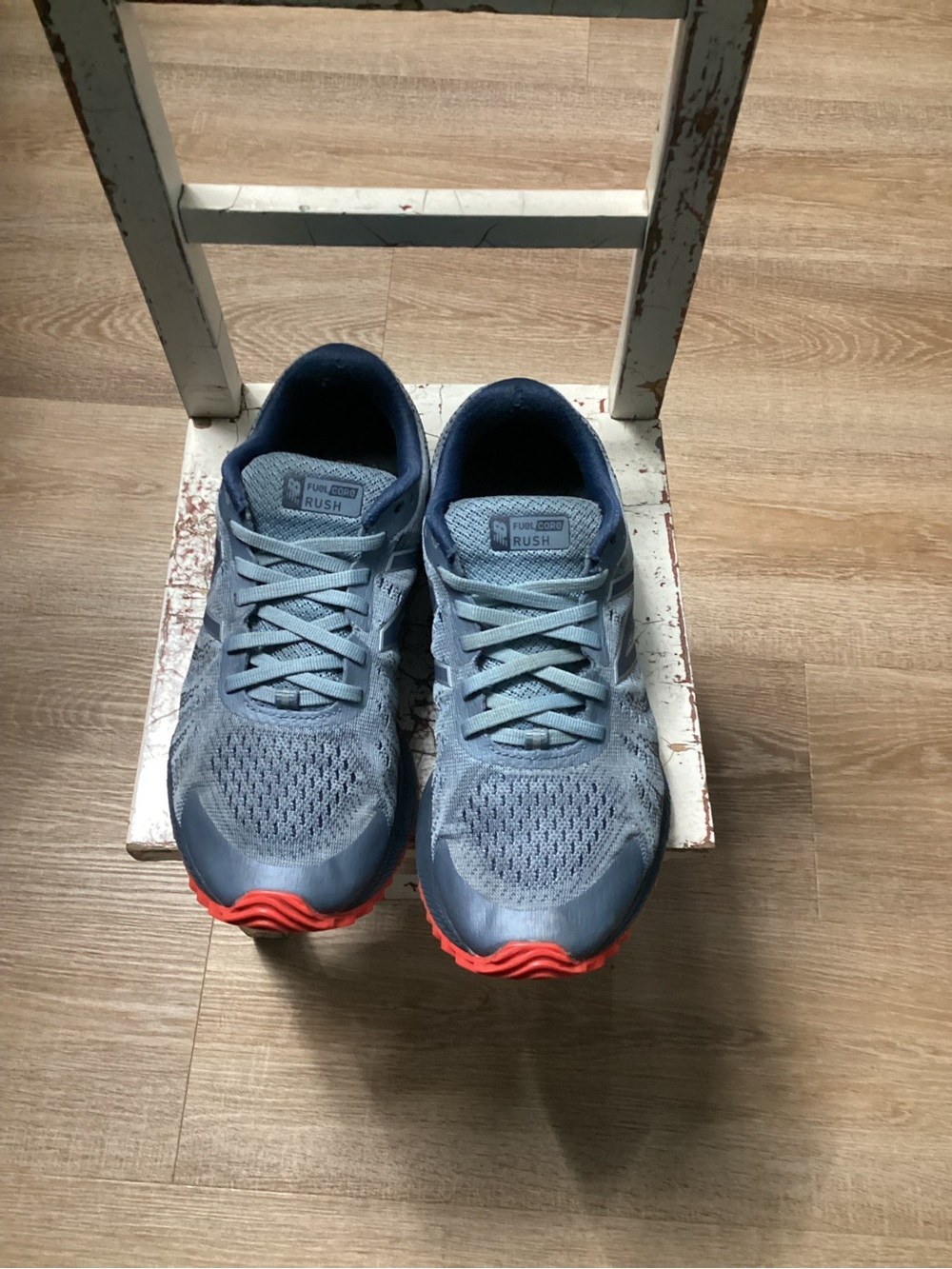New Balance FuelCore Rush Blue Athletic Shoes with Orange Soles W7.5 M6 WIDRUSW3